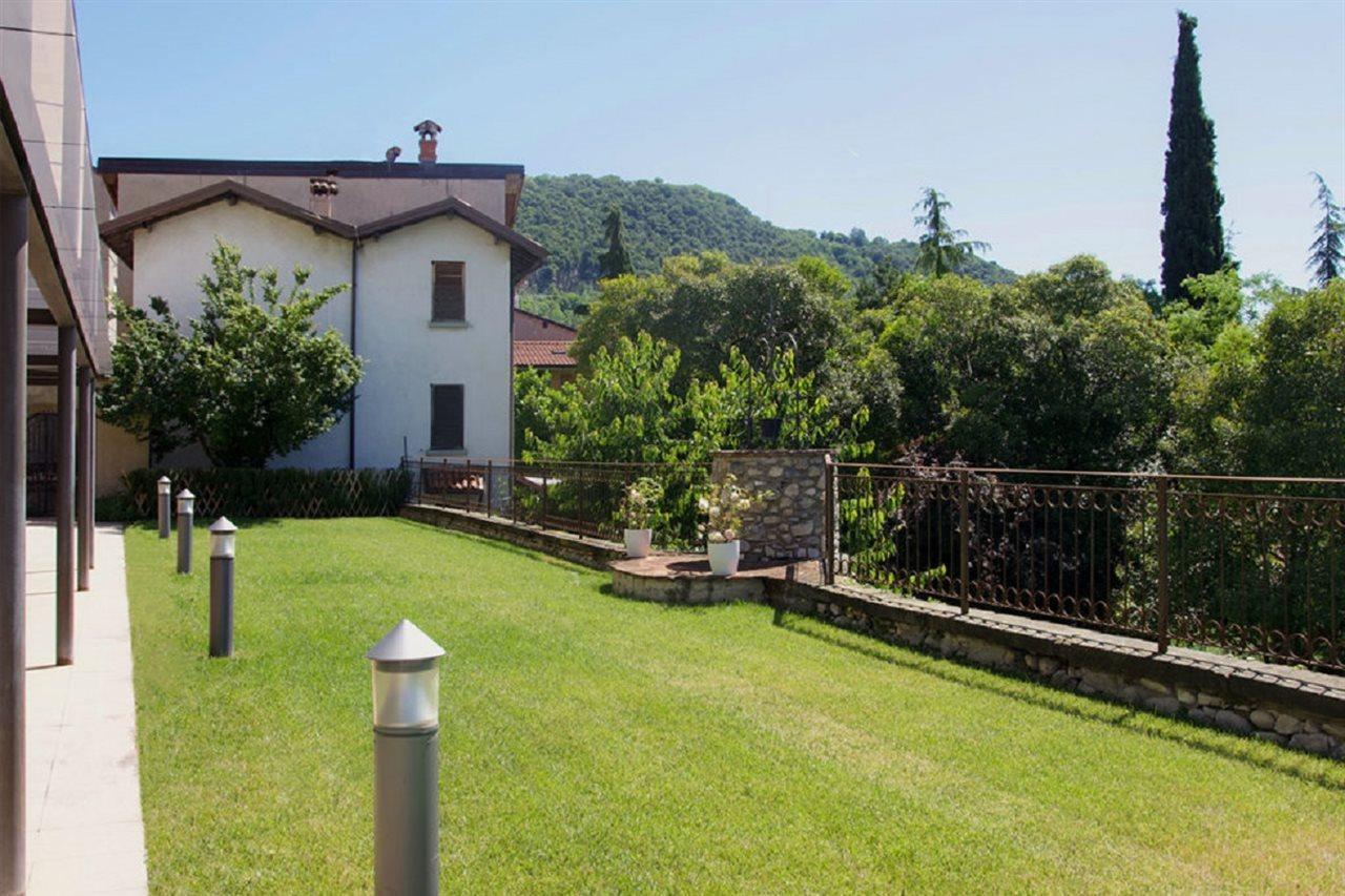 Residence Delle Tre Corone Трескоре-Бальнеарио Экстерьер фото